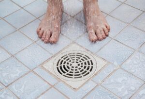 Professional Guide: What Causes Drain Worms at Home